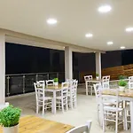Hotel Alfa Boutique *